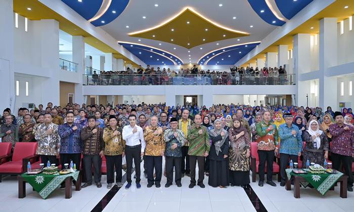 Peluncuran Program Studi Pendidikan Profesi Guru
