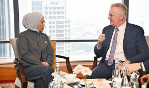 Menkomdigi Meutya Hafid bersama Menteri Dalam Negeri, Imigrasi dan Kewarganegaraan, Keamanan Siber, dan Seni Australia, H.E. Anthony Stephen Burke