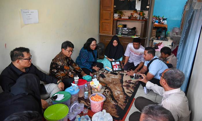 Wakil Ketua Komisi X MY Esti Wijayanti